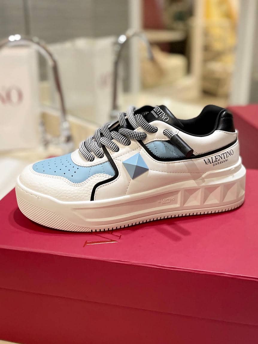 Valentino Sneaker 11-7